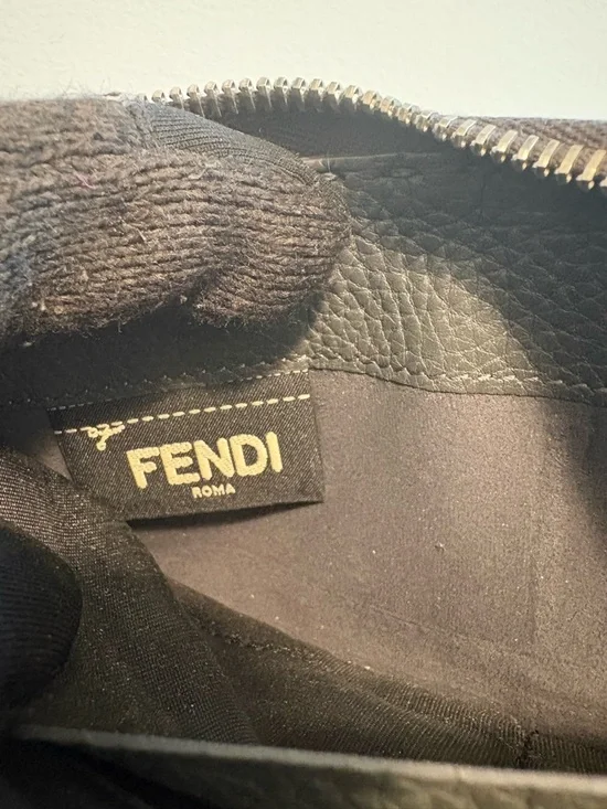 Fendi Selleria Cuoio Romano Leather Continental Wallet - Picture 6 of 11